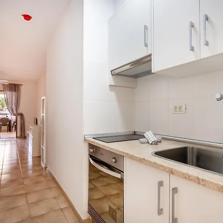 Appartement Castle Harbour Cozy Heated Pool Cristianos Lovetenerife