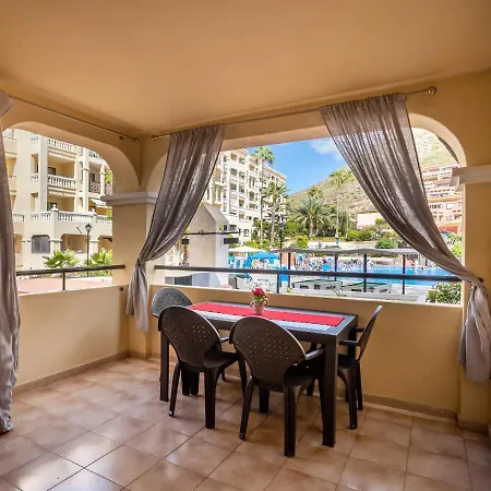 아파트 Castle Harbour Cozy Heated Pool Cristianos Lovetenerife 아로나