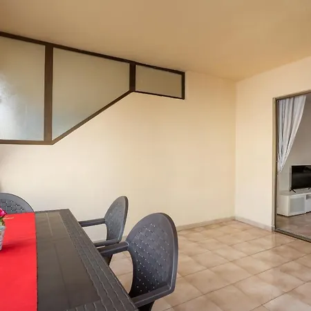 Castle Harbour Cozy Heated Pool Cristianos Lovetenerife Appartement *