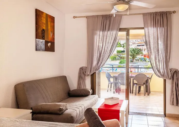 Daire Castle Harbour Cozy Heated Pool Cristianos Lovetenerife *