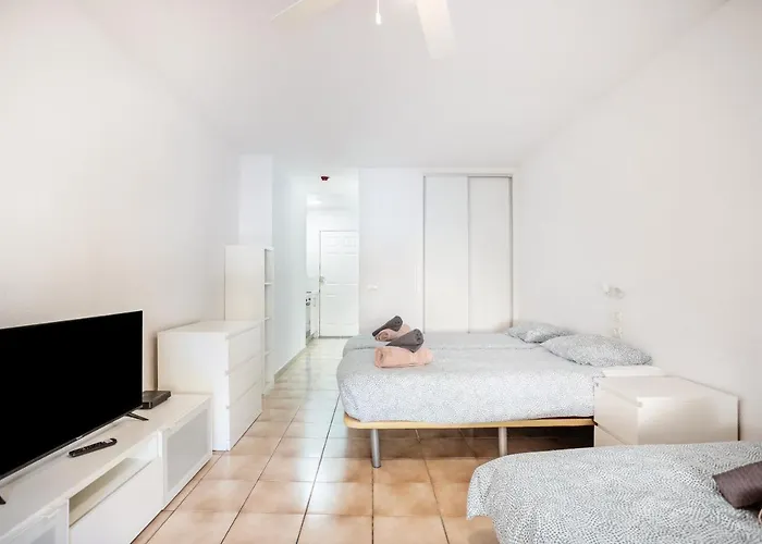 Castle Harbour Cozy Heated Pool Cristianos Lovetenerife アロナ