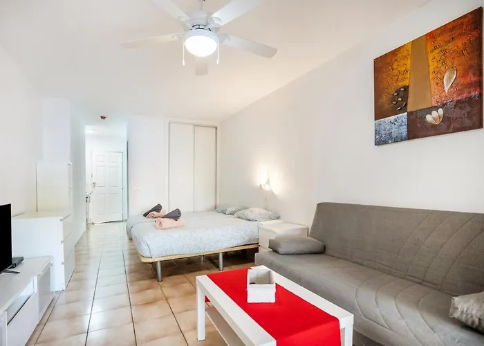 公寓 Castle Harbour Cozy Heated Pool Cristianos Lovetenerife 阿罗纳